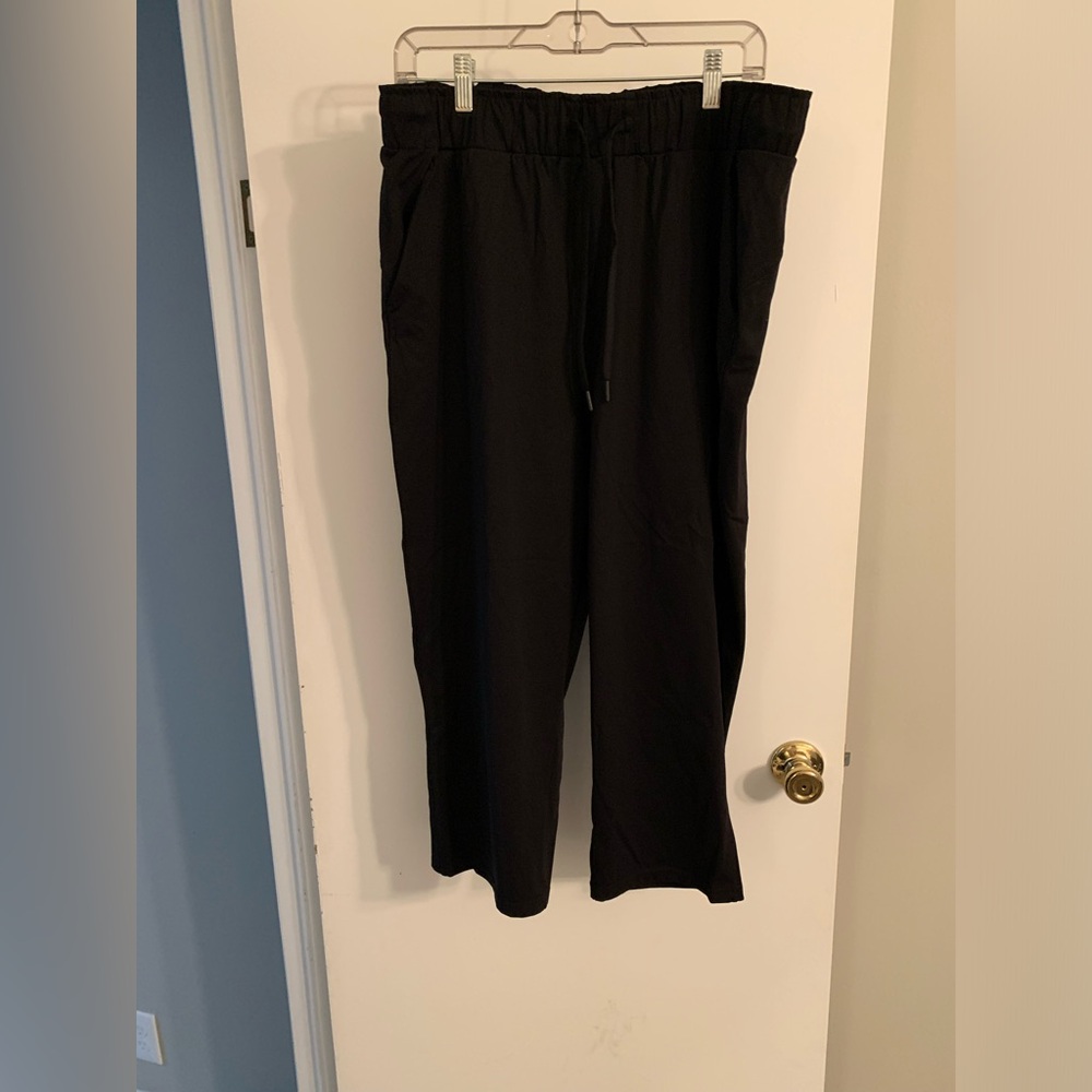 Cool 32 degree capri’s